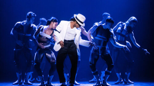 02.-Roman-Banks-as-_MJ_-and-the-cast-of-the-MJ-First-National-Tour.-Photo-by-Matthew-Murphy-MurphyMade-1-1000x563